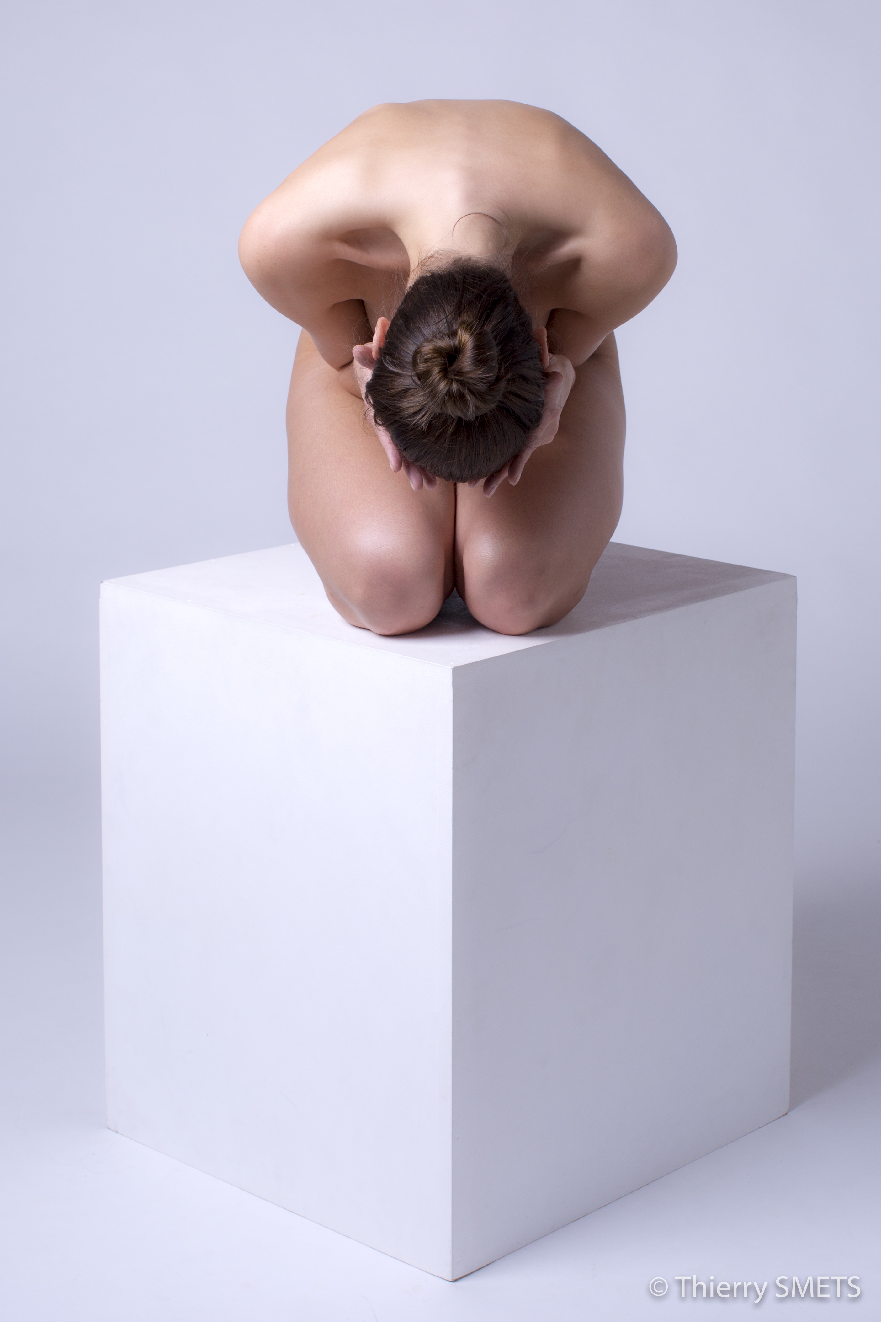 Olga Kaminska Thierry Smets Nude Cube 15